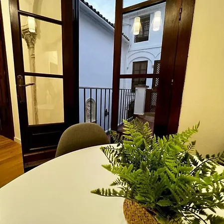 Apartment Rey *