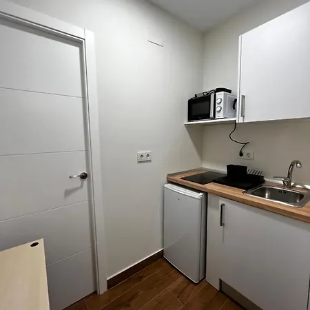 Rey Apartment *